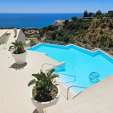 Stunning Sea Views At Stupa Hills Appartement
